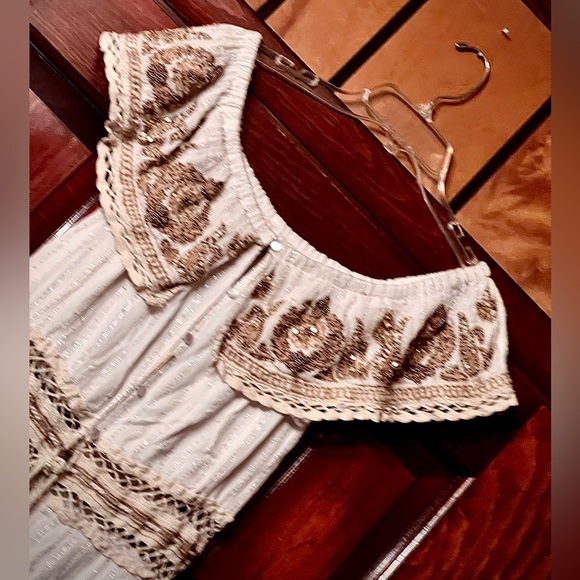 New NWT FRENCH WHITE BOHEMIAN COUNTRY OFF THE SHOULDER EMBROIDERED MAXI DRESS S - Picture 2 of 16